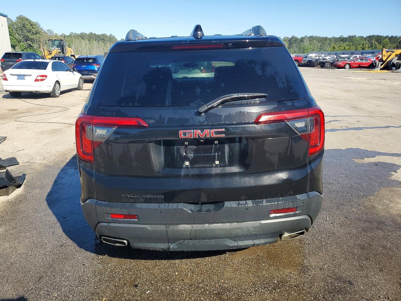 2021 GMC ACADIA SLE photo 16
