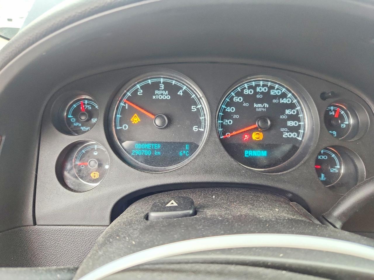 2010 CHEVROLET AVALANCHE LT photo 9