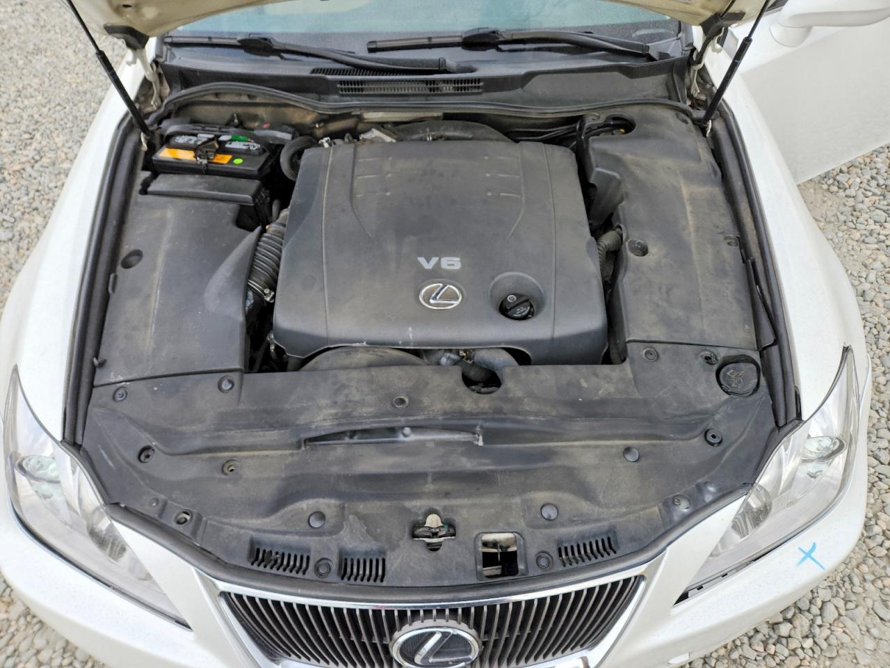 2008 LEXUS IS 250 photo 31