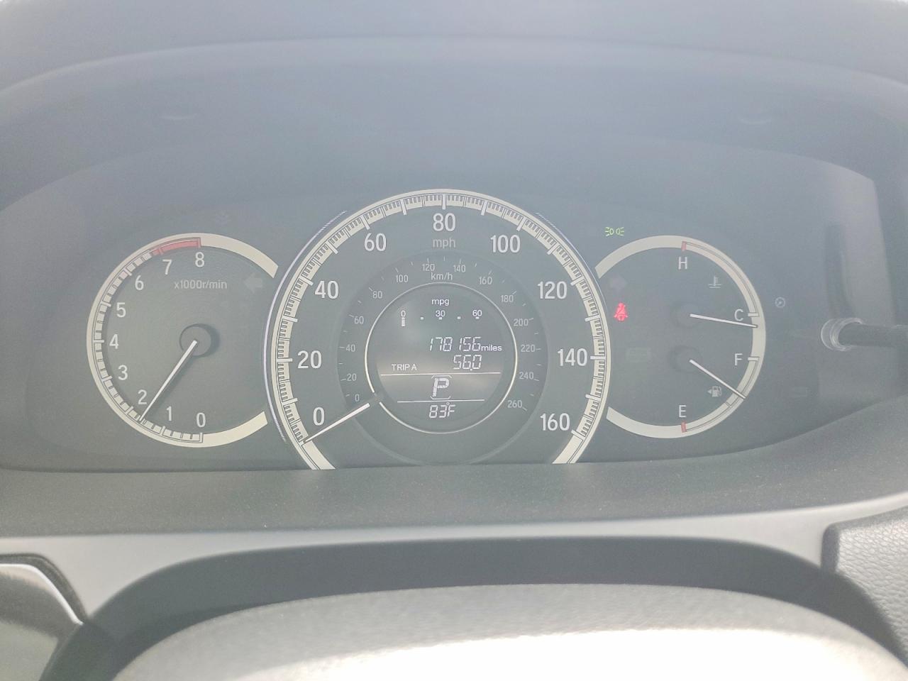 2017 HONDA ACCORD LX photo 17