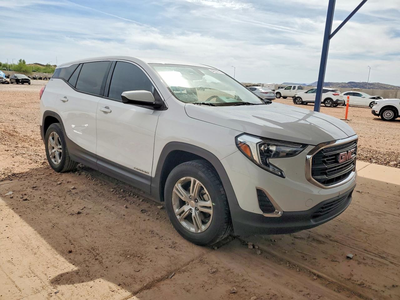 2018 GMC TERRAIN SLE photo 7