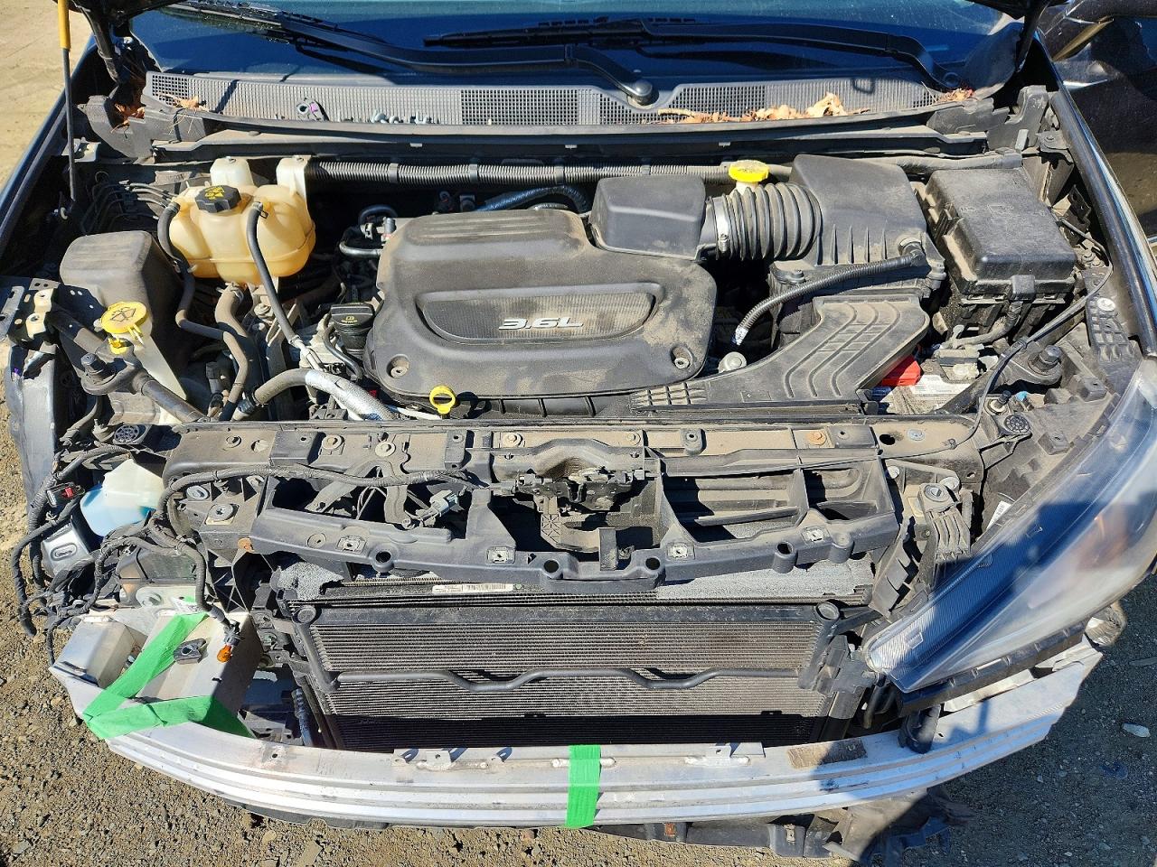 2019 CHRYSLER PACIFICA TOURING L photo 34
