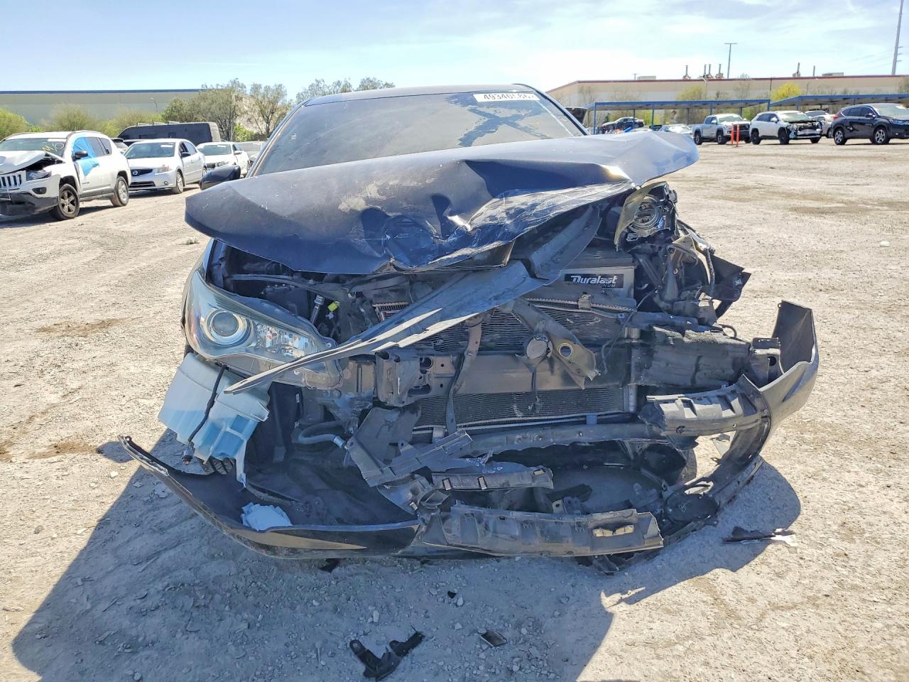 2016 TOYOTA CAMRY SE photo 9