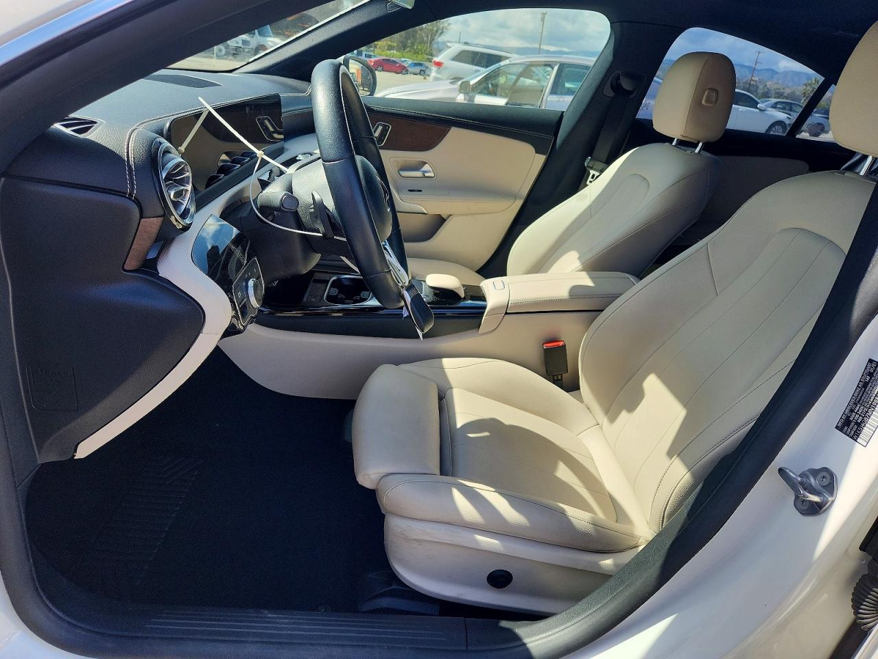 2021 MERCEDES-BENZ CLA 250 photo 13