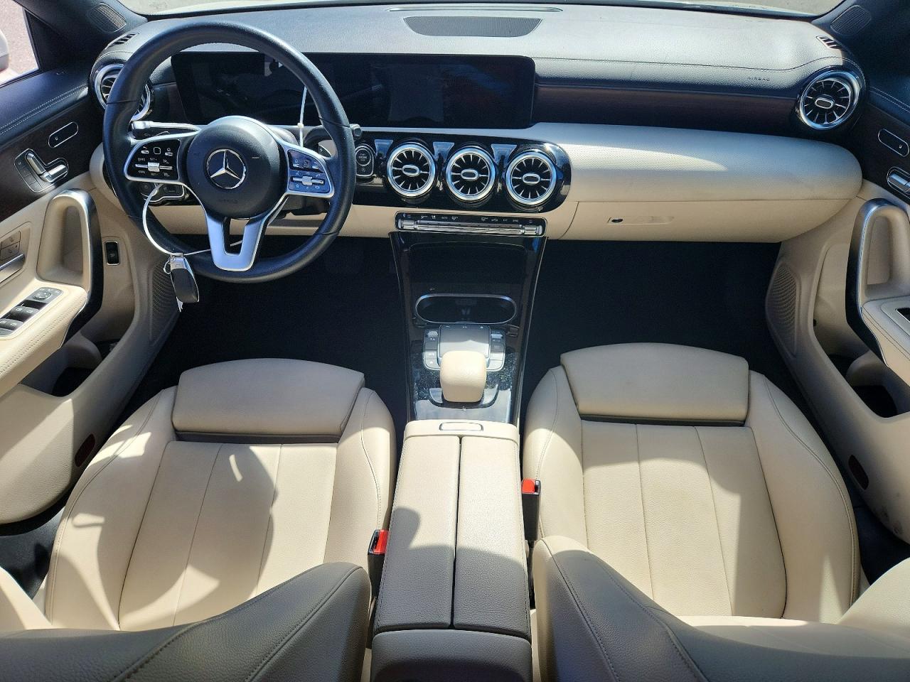 2021 MERCEDES-BENZ CLA 250 photo 15