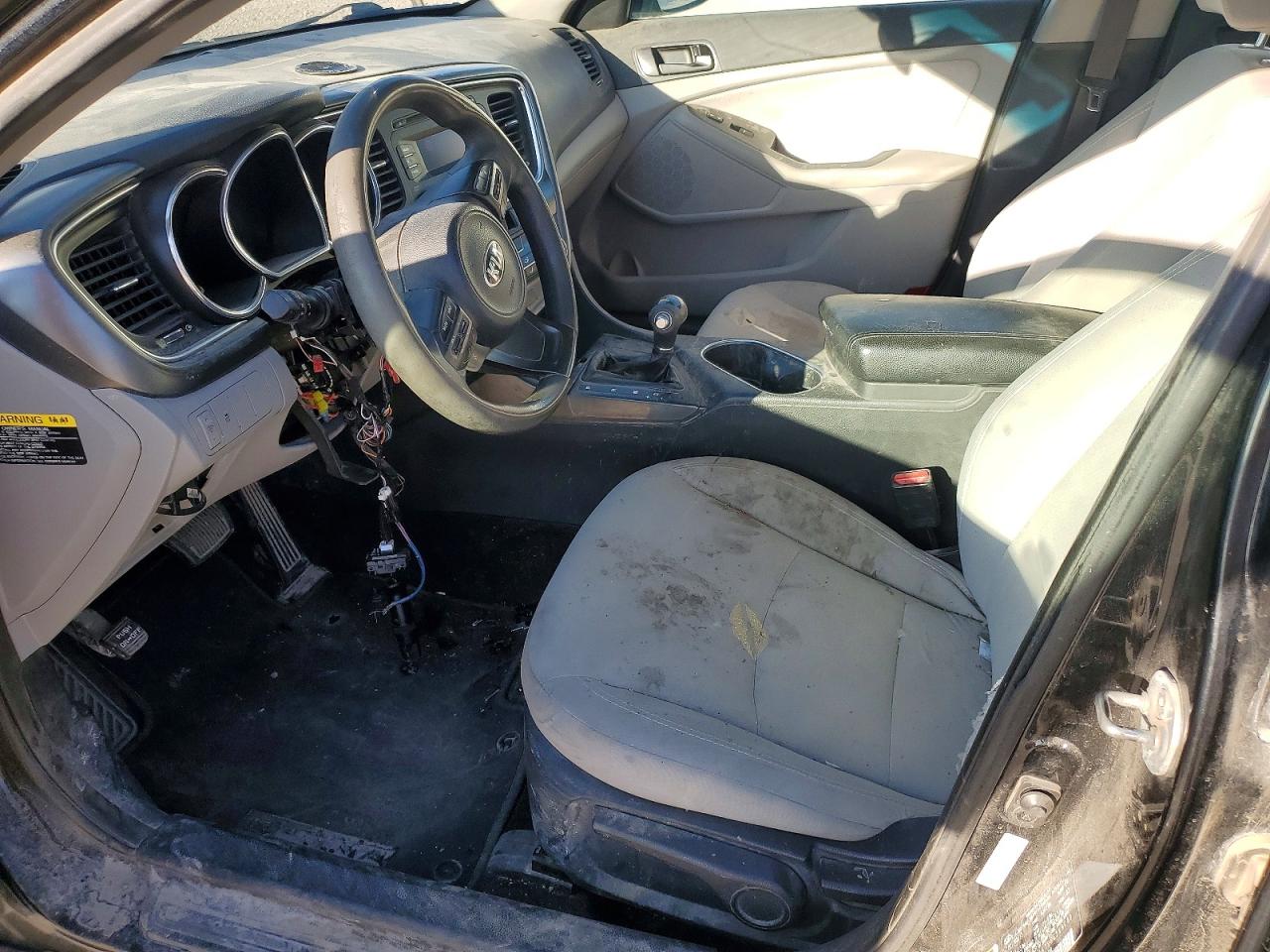 2014 KIA OPTIMA LX photo 13