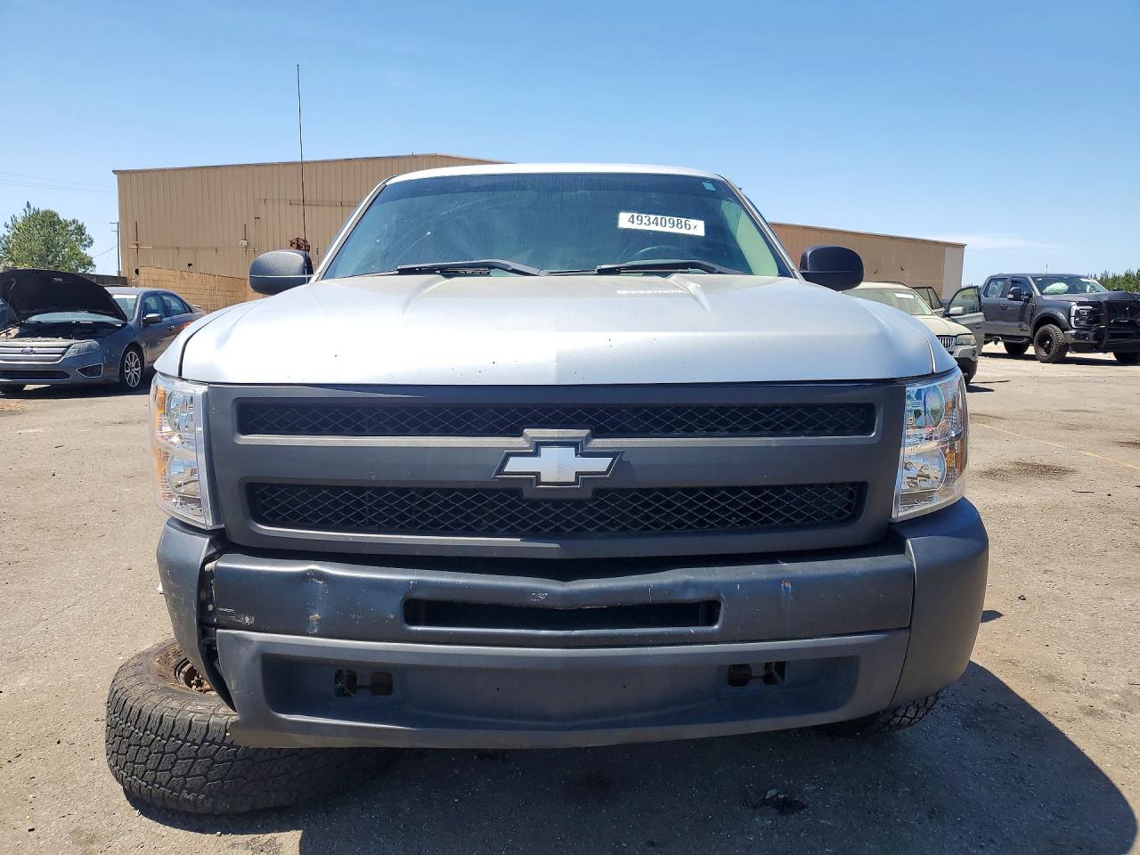 2010 CHEVROLET SILVERADO C1500 photo 9