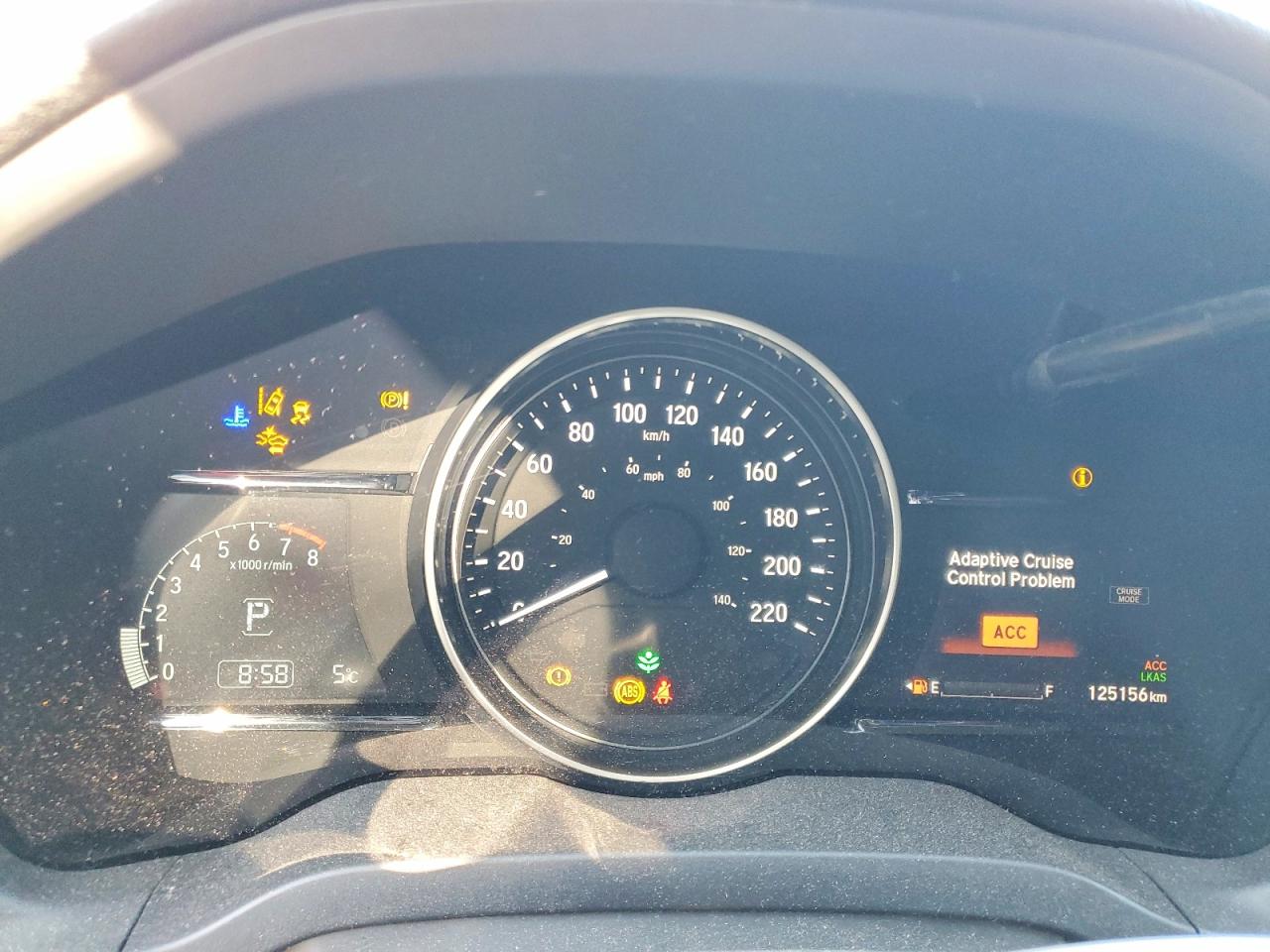 2019 HONDA HR-V LX photo 17