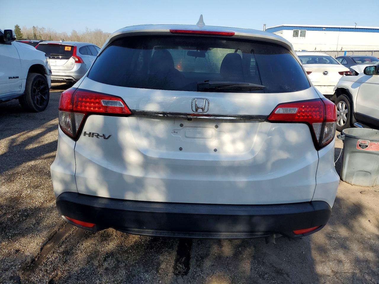 2019 HONDA HR-V LX photo 11