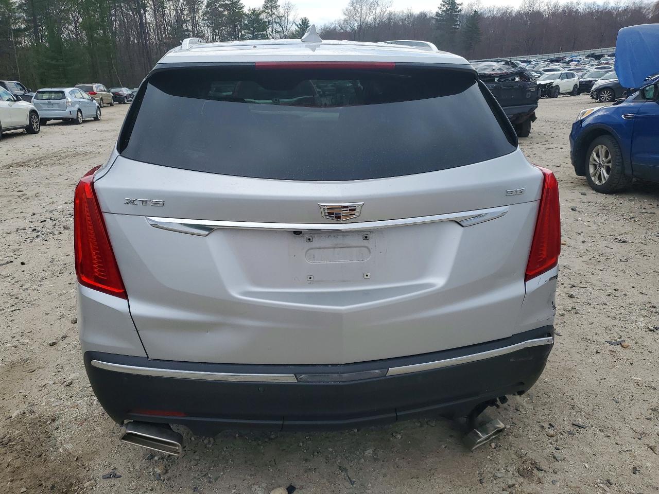 2017 CADILLAC XT5 LUXURY photo 16