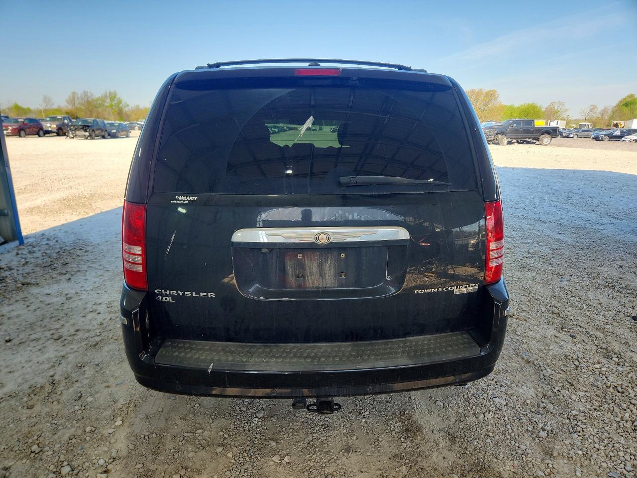 2010 CHRYSLER TOWN & COUNTRY LIMITED photo 6