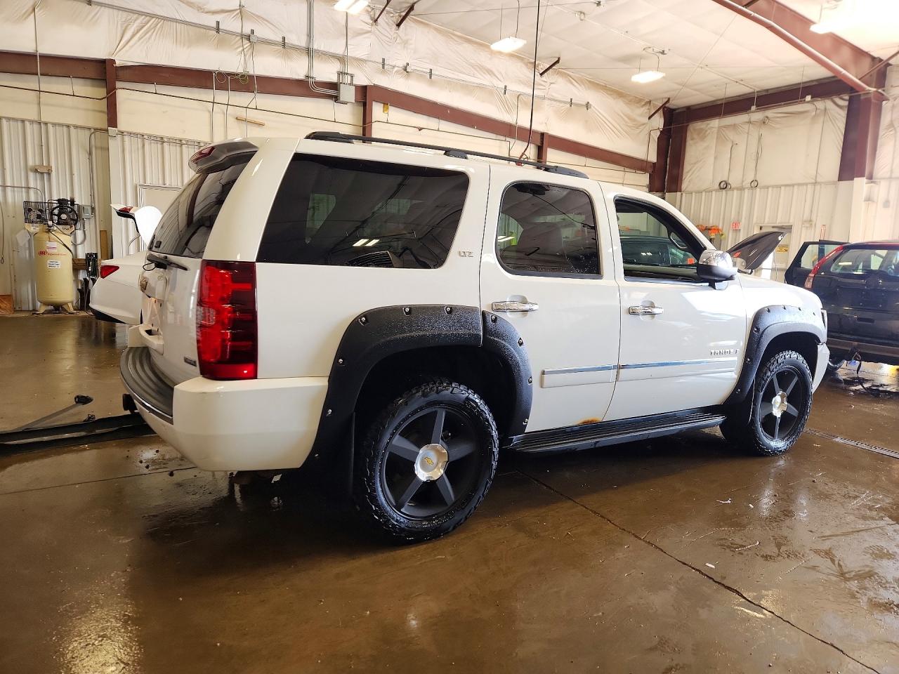 2009 CHEVROLET TAHOE K1500 LTZ photo 5