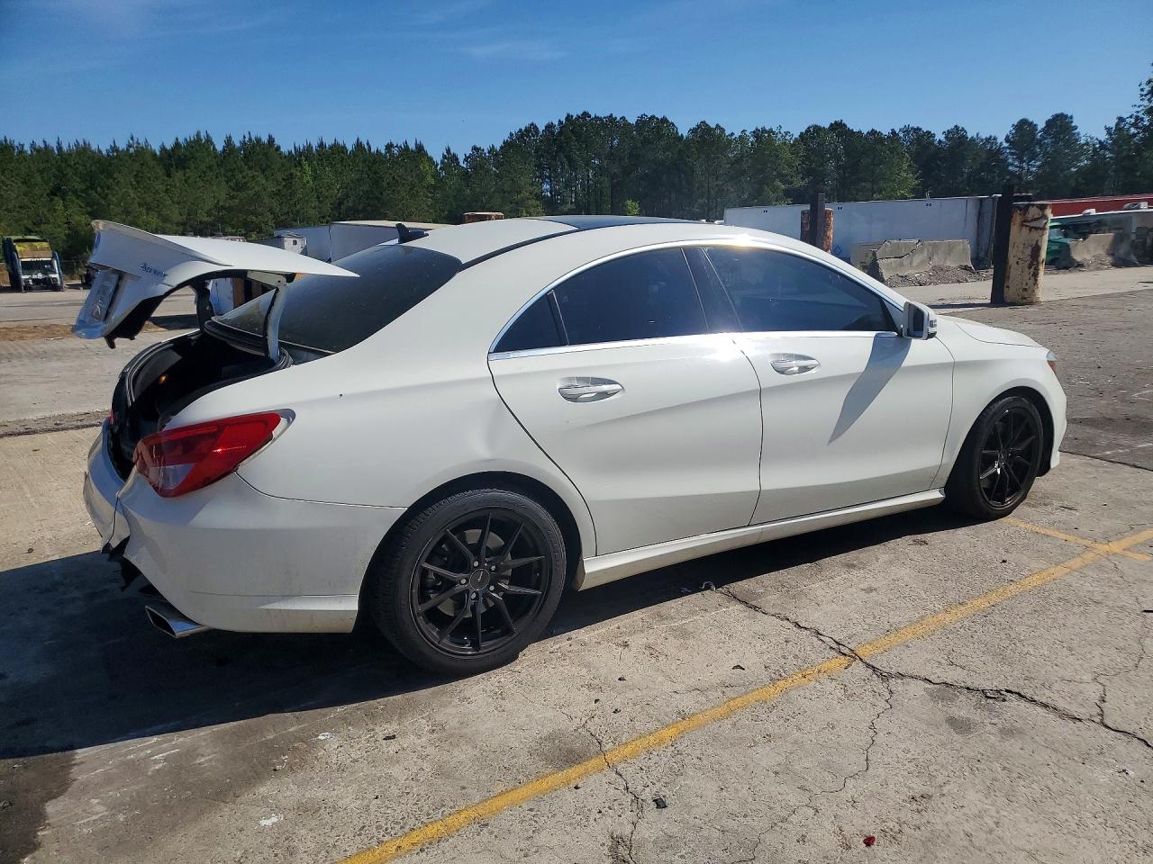 2016 MERCEDES-BENZ CLA 250 4MATIC photo 7