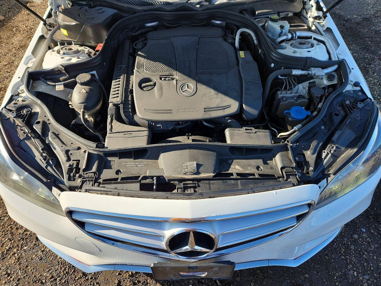 2014 MERCEDES-BENZ E 350 4MATIC photo 31