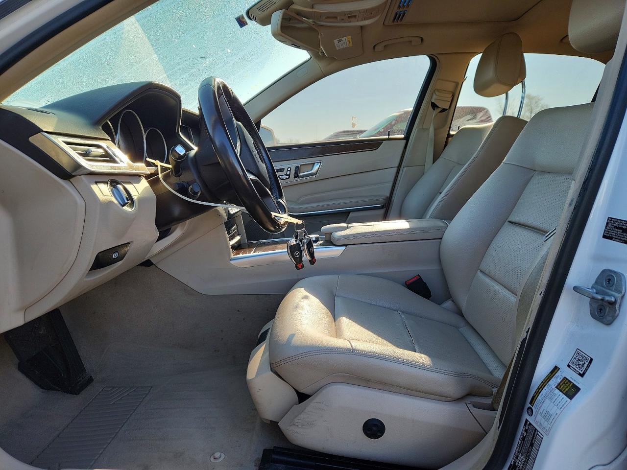 2014 MERCEDES-BENZ E 350 4MATIC photo 19