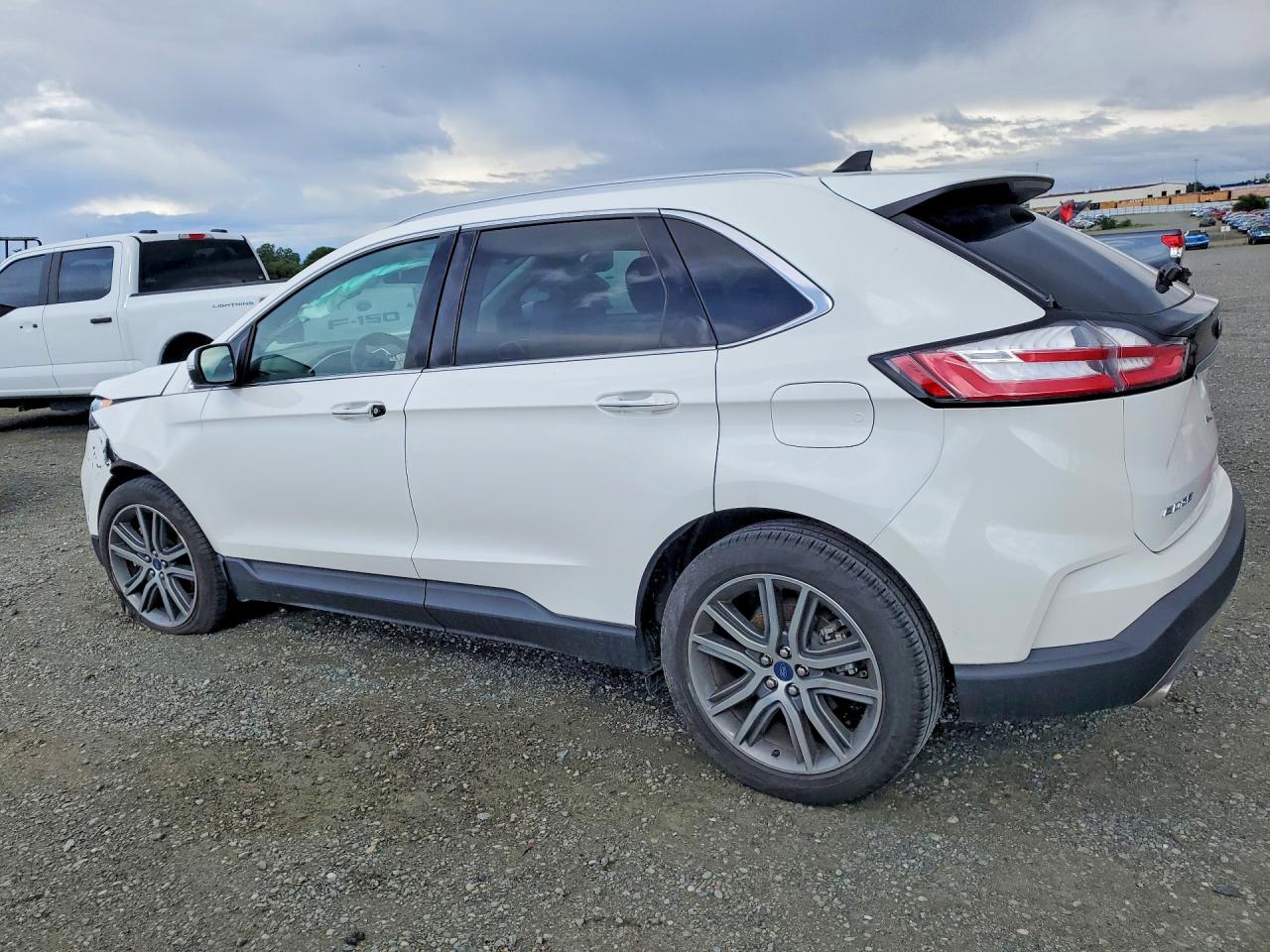 2020 FORD EDGE TITANIUM photo 3