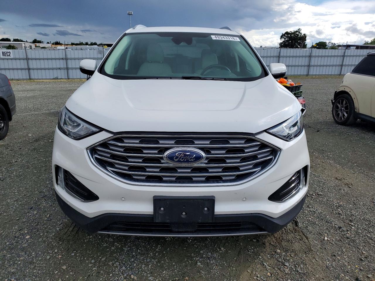 2020 FORD EDGE TITANIUM photo 9