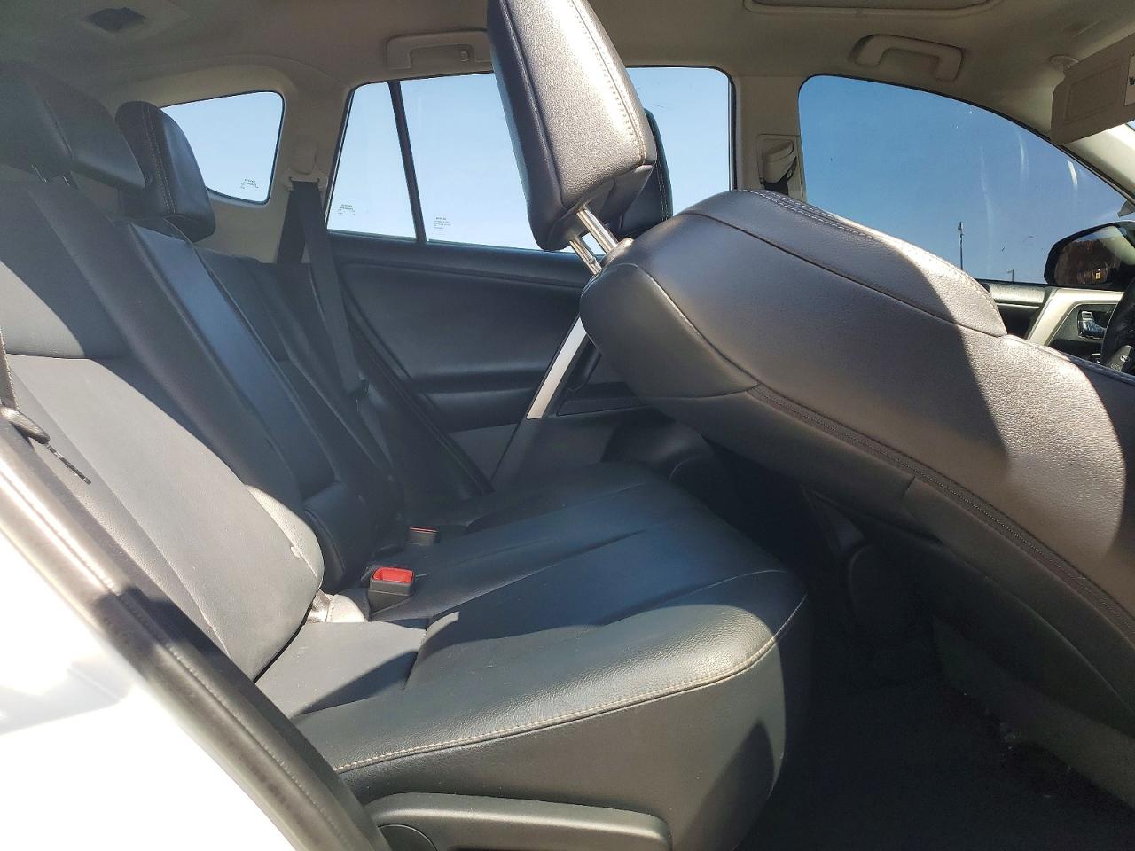 2013 TOYOTA RAV4 LIMITED photo 10