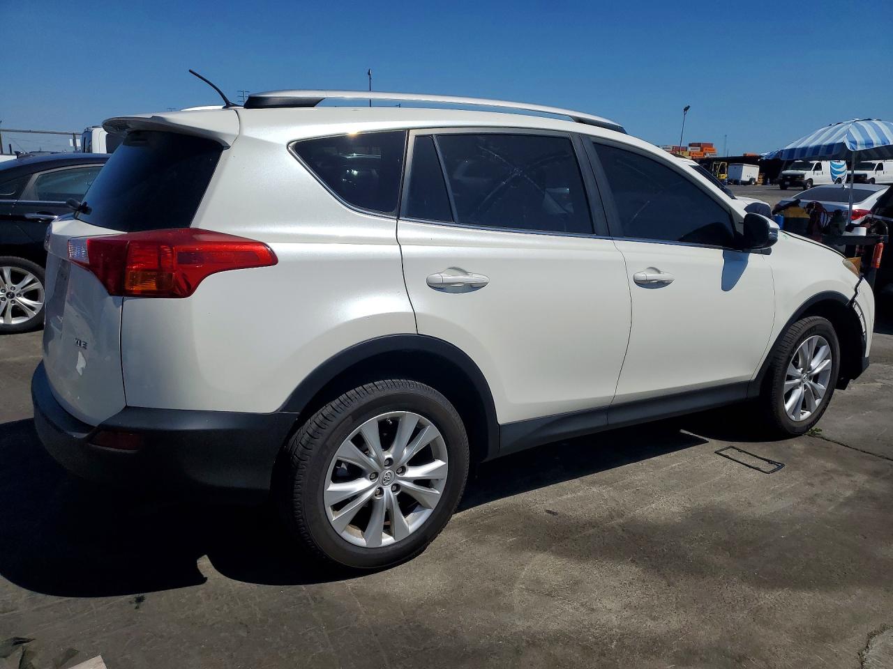 2013 TOYOTA RAV4 LIMITED photo 3