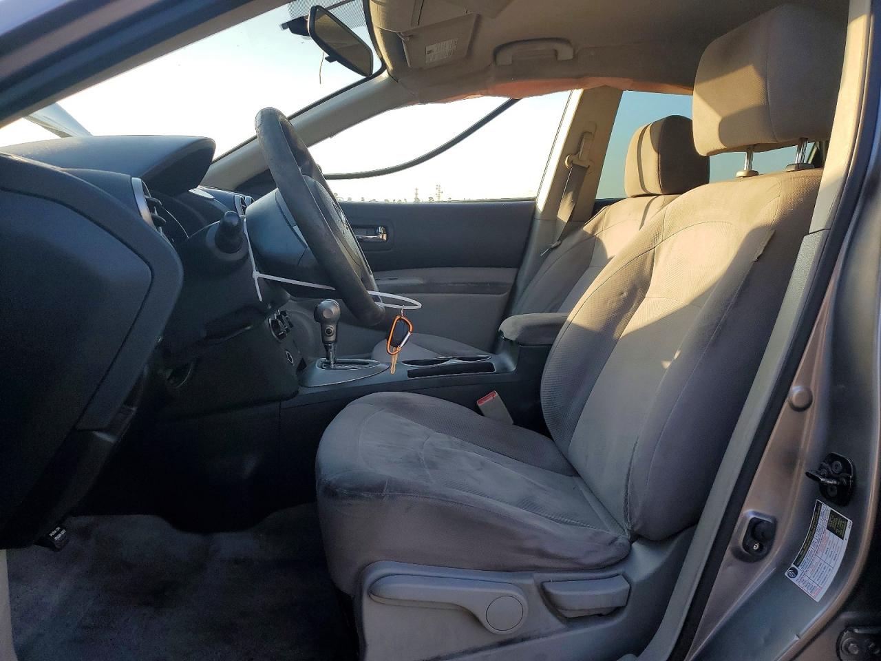 2011 NISSAN ROGUE S photo 19