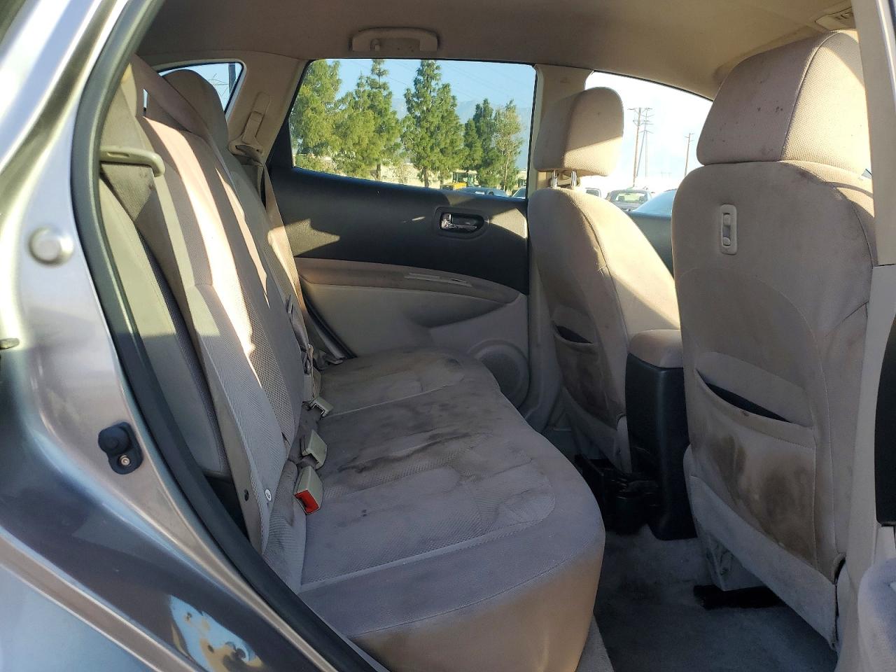 2011 NISSAN ROGUE S photo 28
