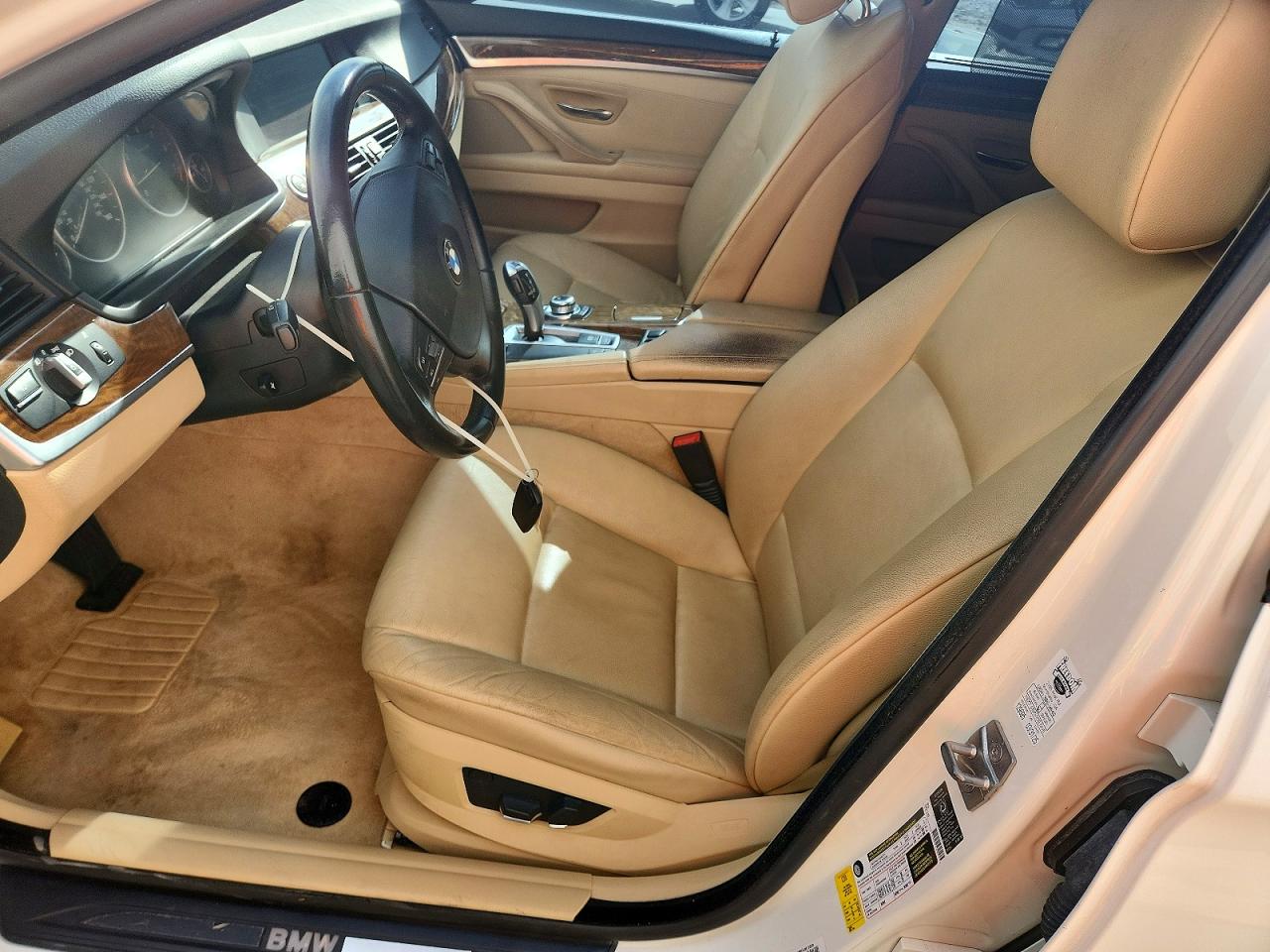 2011 BMW 550 I photo 19
