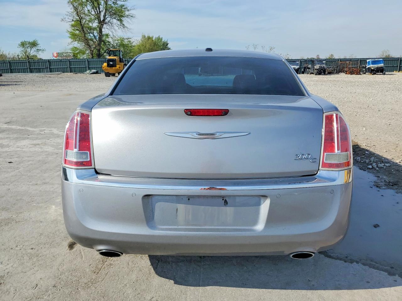 2013 CHRYSLER 300C photo 11