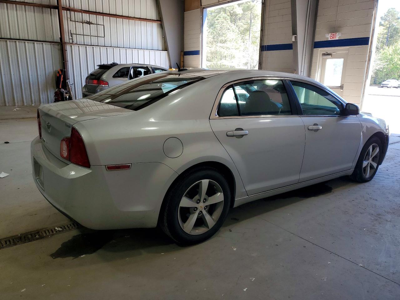 2011 CHEVROLET MALIBU 1LT photo 5