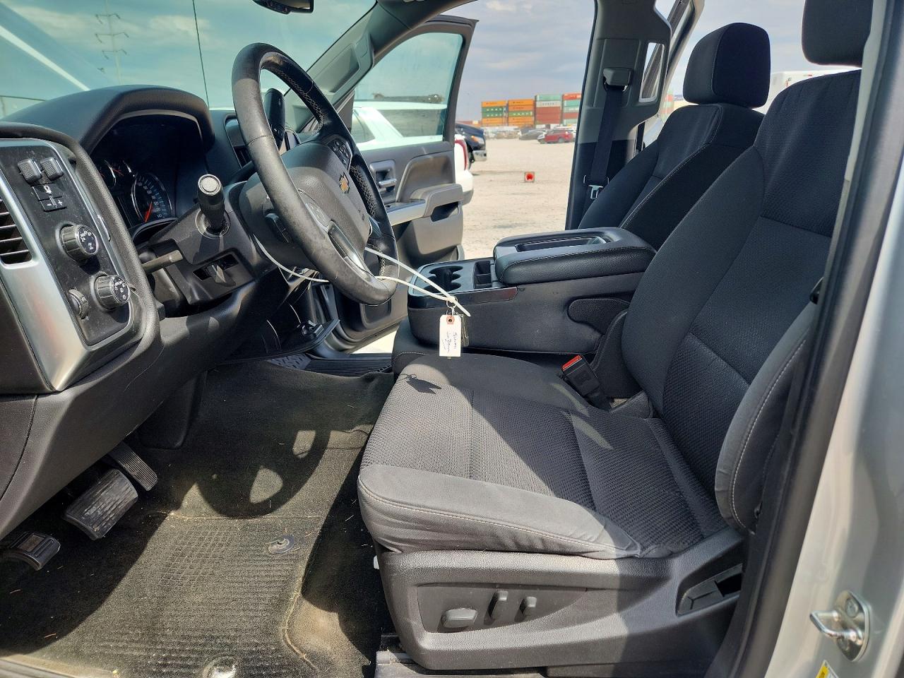 2017 CHEVROLET SILVERADO K1500 LT photo 19