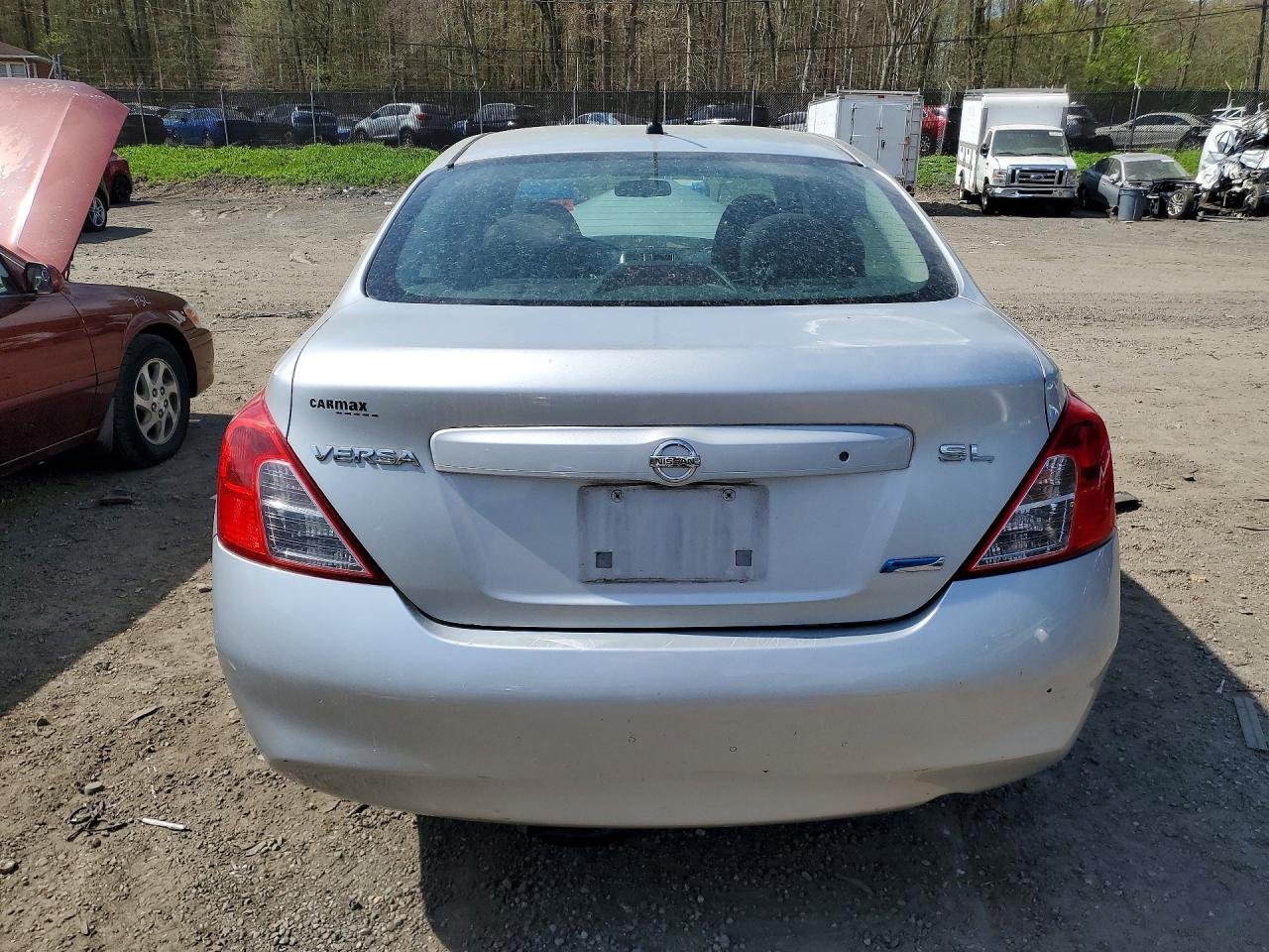 2012 NISSAN VERSA 1.6 S photo 11