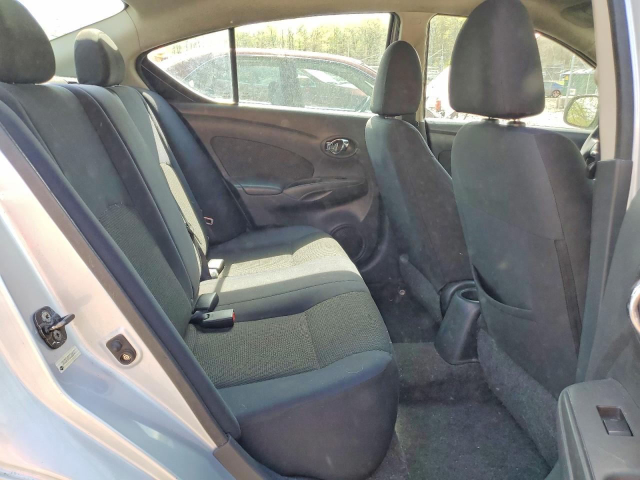 2012 NISSAN VERSA 1.6 S photo 19