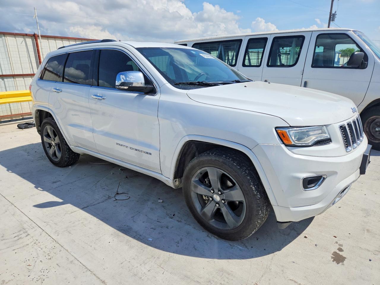 2015 JEEP GRAND CHEROKEE OVERLAND photo 4