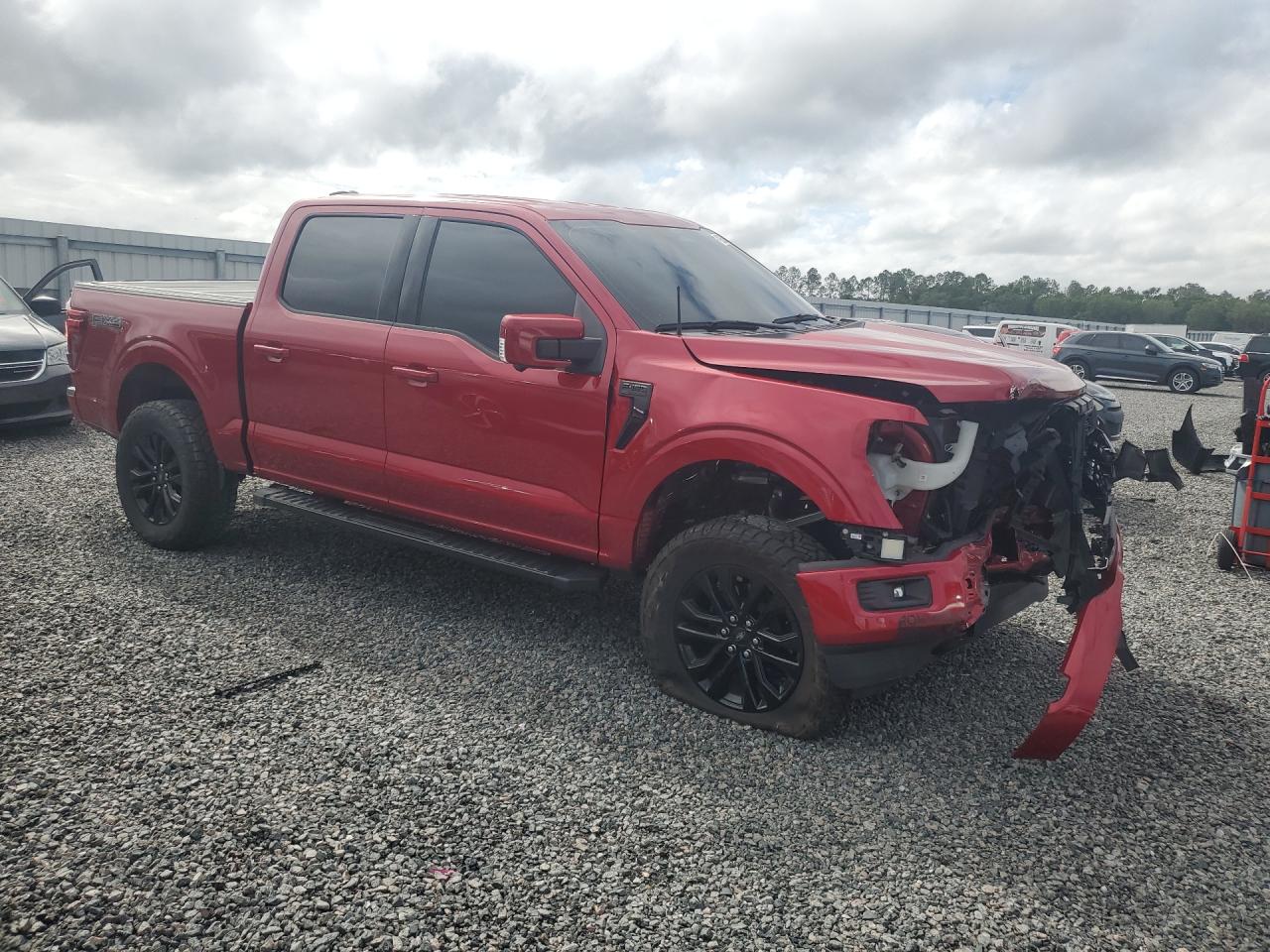 2025 FORD F150 LARIAT photo 10