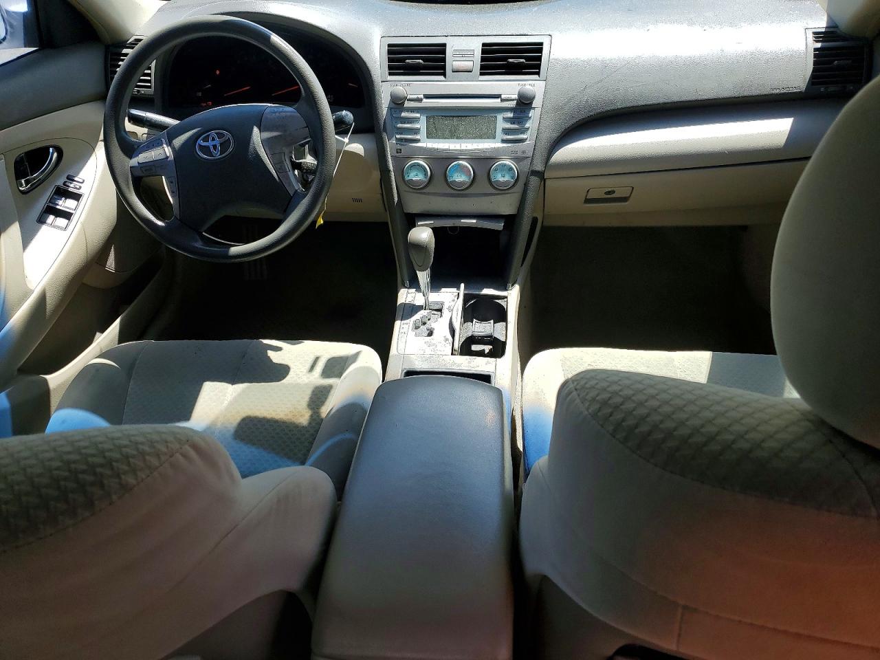 2008 TOYOTA CAMRY LE photo 22