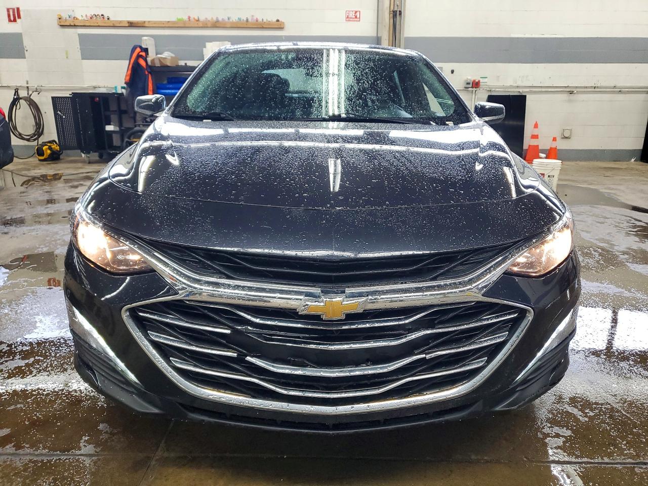 2023 CHEVROLET MALIBU LT photo 9