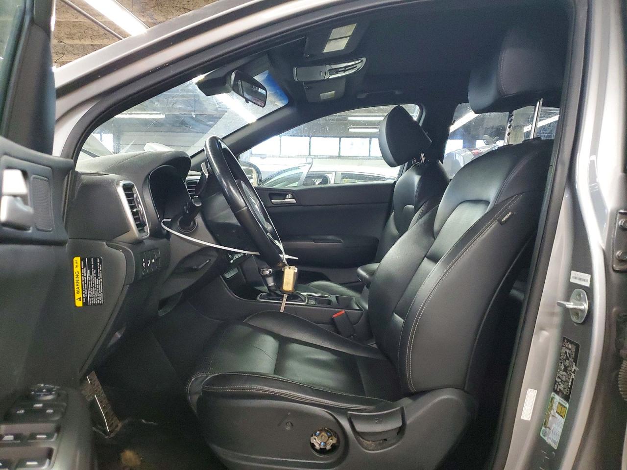 2020 KIA SPORTAGE S photo 7