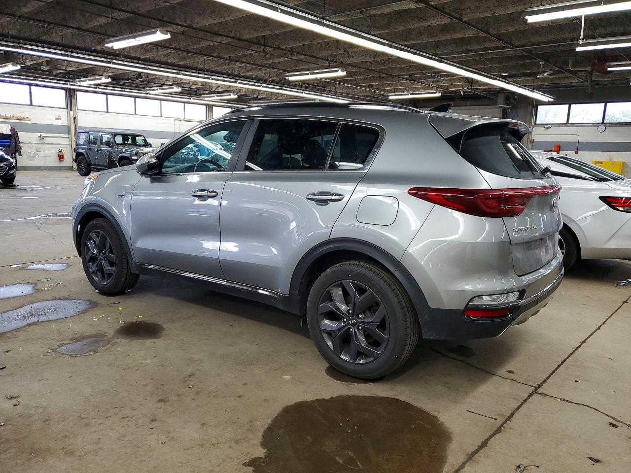 2020 KIA SPORTAGE S photo 2