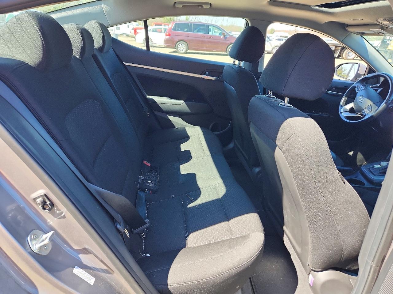 2020 HYUNDAI ELANTRA VALUE EDITION photo 10