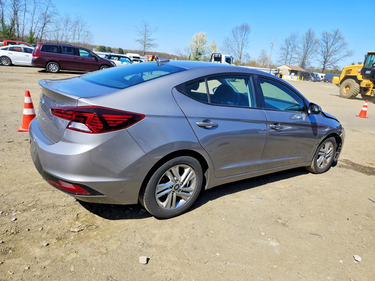 2020 HYUNDAI ELANTRA VALUE EDITION photo 3