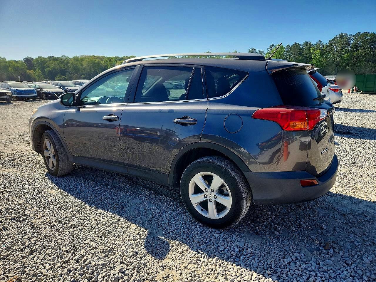 2014 TOYOTA RAV4 XLE photo 4
