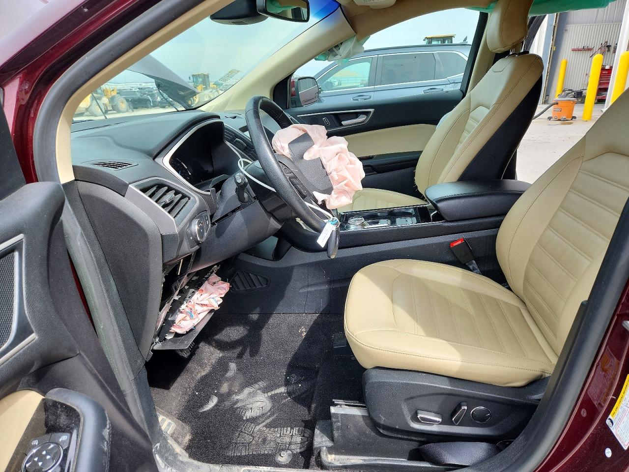 2019 FORD EDGE SEL photo 13