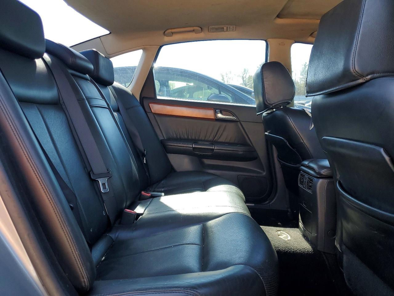2006 INFINITI M35 BASE photo 10