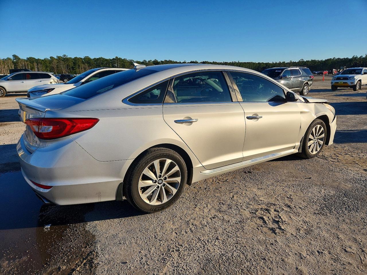 2015 HYUNDAI SONATA SPORT photo 7