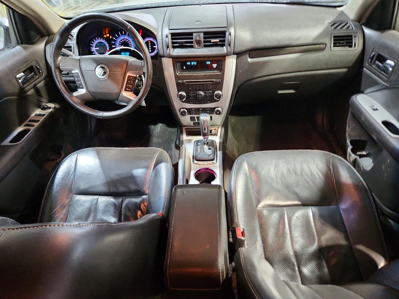 2010 MERCURY MILAN PREMIER photo 8