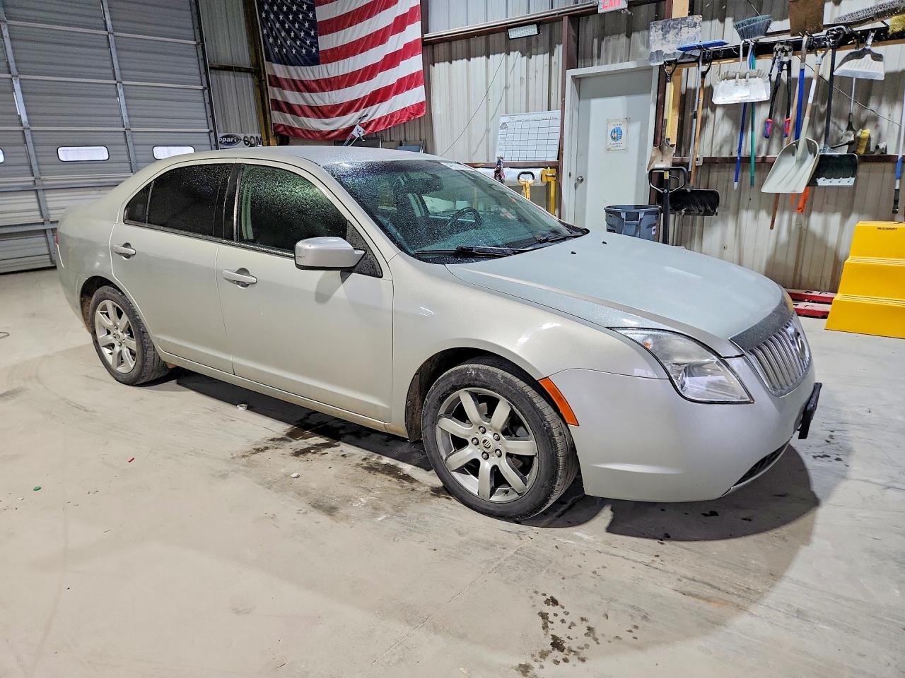 2010 MERCURY MILAN PREMIER photo 4