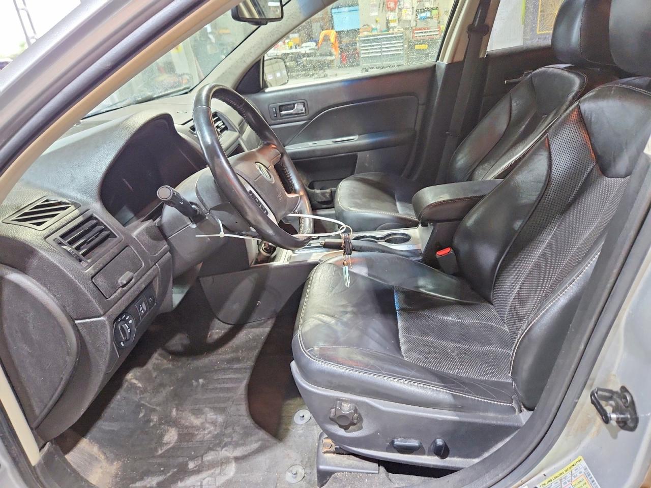2010 MERCURY MILAN PREMIER photo 7