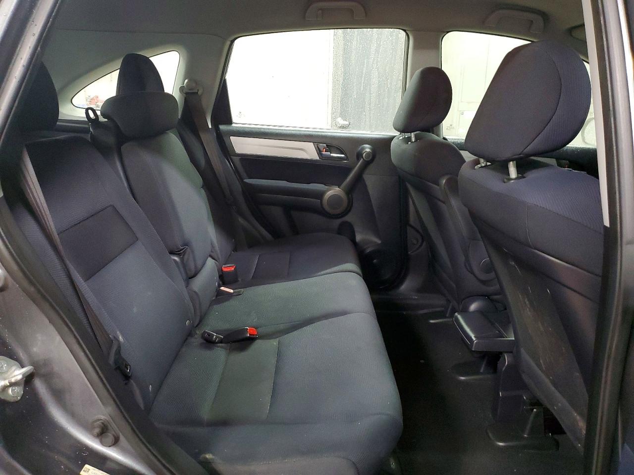 2011 HONDA CR-V LX photo 28