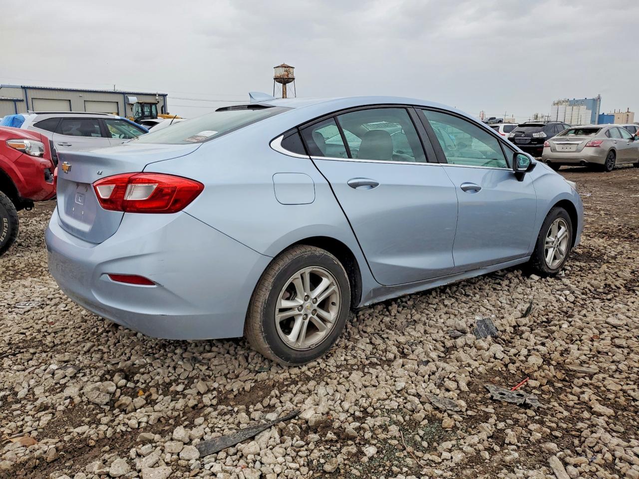 2017 CHEVROLET CRUZE LT photo 3
