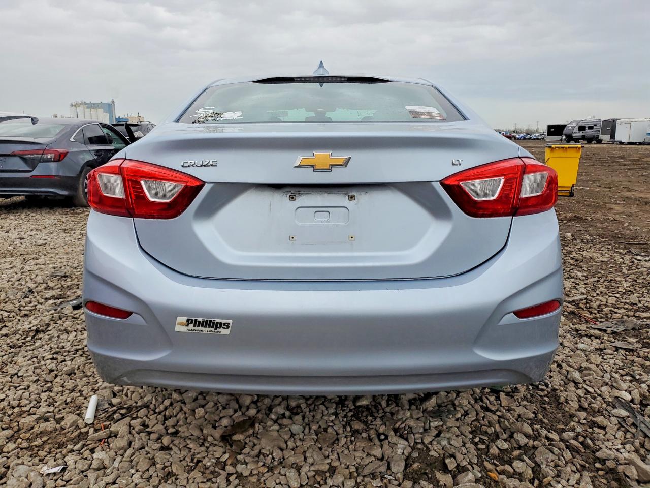 2017 CHEVROLET CRUZE LT photo 6