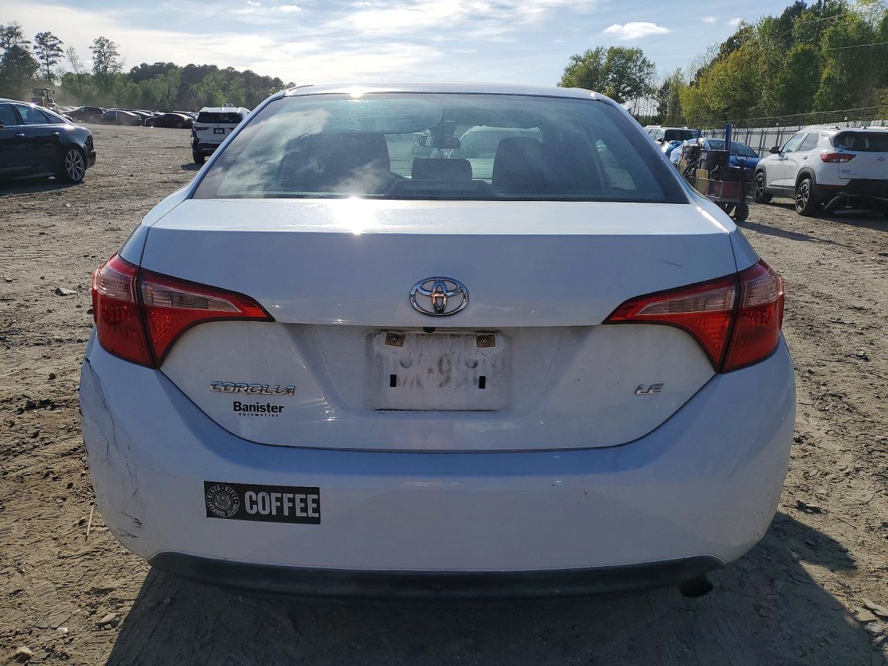 2019 TOYOTA COROLLA LE photo 6
